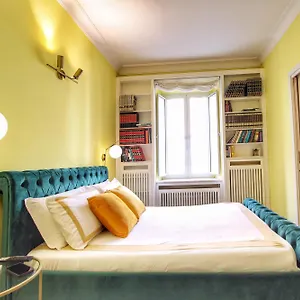  Appartamento Large And Charming In Trastevere By Yourhost